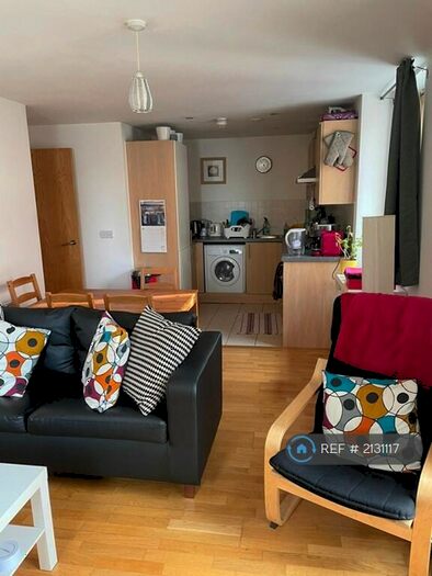2 Bedroom Flat To Rent In Dyche Street, Manchester, M4
