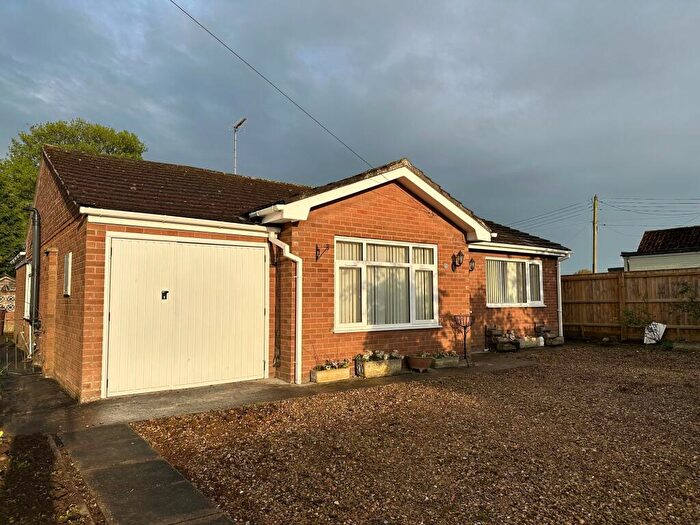 3 Bedroom Detached Bungalow For Sale In St. Polycarps Drive, Holbeach Drove, PE12