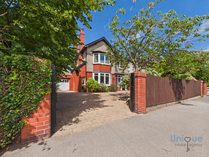 4 Bedroom Detached House For Sale In West Drive, Thornton-Cleveleys, FY5