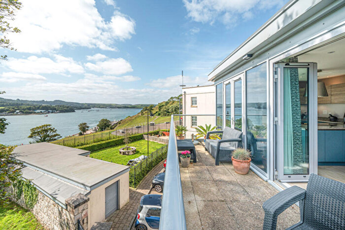 3 Bedroom Apartment To Rent In Maritime Square, Plymouth, Devon, PL1