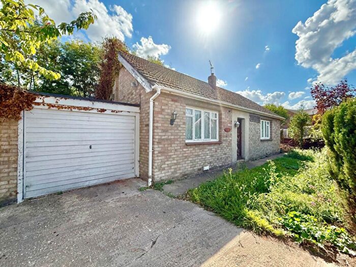 3 Bedroom Detached Bungalow For Sale In Morden Close, Metheringham, Lincoln, LN4