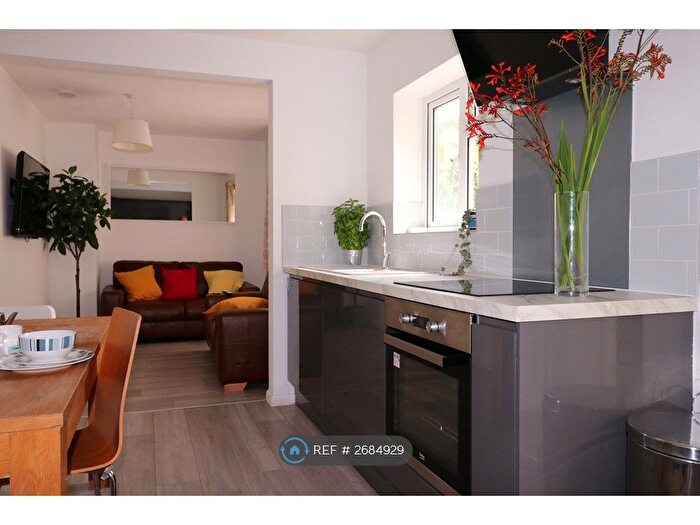 5 Bedroom Terraced House To Rent In Cotswold Road, Bath, BA2