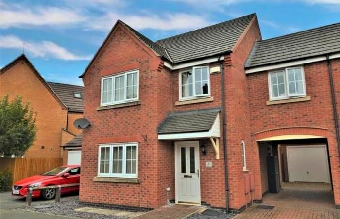 4 Bedroom Property To Rent In Parker Close, Stamford PE9