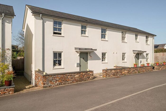 3 Bedroom Semi-Detached House For Sale In Bee Farm Mews, South Molton, EX36