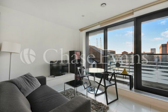 Studio To Rent In Oakland Quay, Baltimore Wharf, Canary Wharf, E14