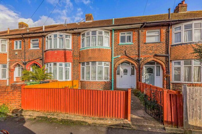 3 Bedroom Terraced House For Sale In Lower Farlington Road, Portsmouth, PO6
