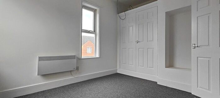 1 Bedroom Flat To Rent In Talbot Road, Wellingborough, NN8