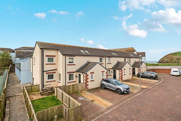 3 Bedroom End Of Terrace House For Sale In Seacote Gardens, St. Bees, CA27