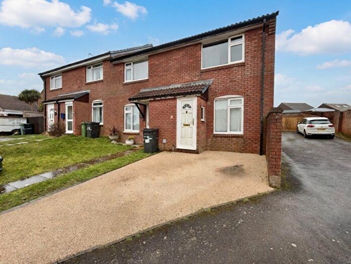2 Bedroom End Of Terrace House For Sale In Gainsborough Way, Yeovil, Somerset, BA21