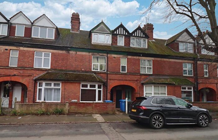 1 Bedroom Apartment To Rent In The Grove, Kettering, NN15