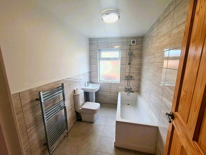 2 Bedroom Terraced House To Rent In Glengate, Wigston, LE18