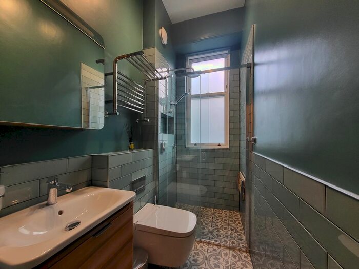 1 Bedroom Flat To Rent In Comiston Gardens, Edinburgh, EH10