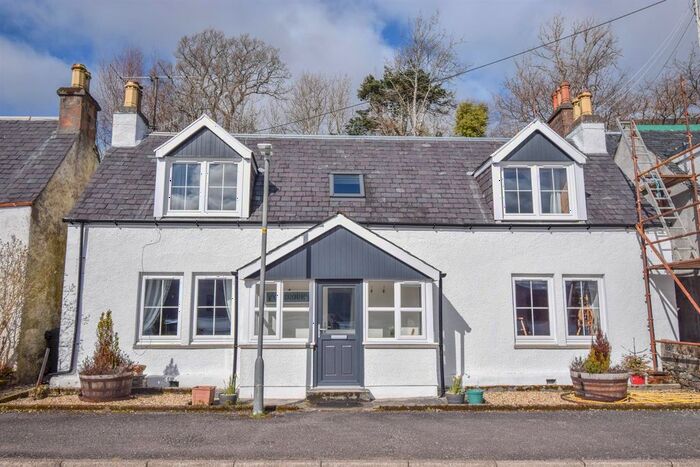4 Bedroom Cottage For Sale In Lochcarron, Strathcarron, IV54