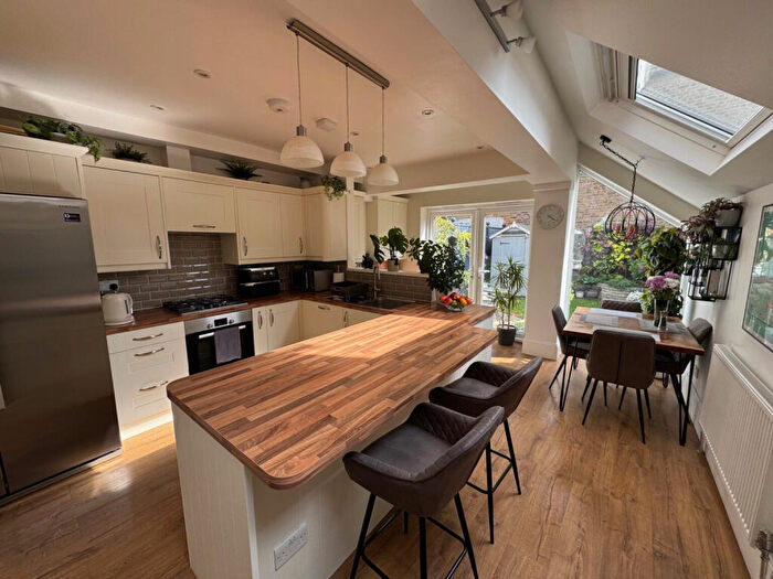 3 Bedroom Terraced House To Rent In Holbeach Road, London, SE6