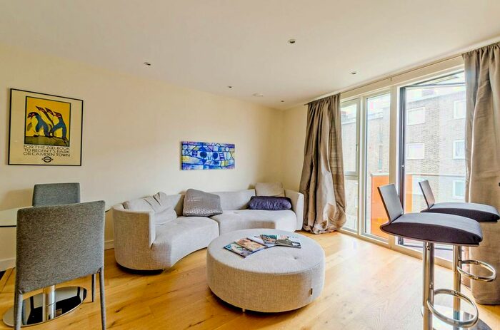 1 Bedroom Flat To Rent In Devizes Street, Shoreditch, London, N1
