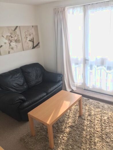 2 Bedroom Flat To Rent In Sunny Gardens Road, London, NW4