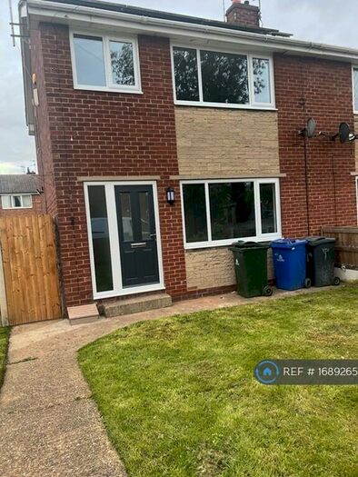 3 Bedroom Semi-Detached House To Rent In Birchwood Close, Thorne Doncaster, DN8