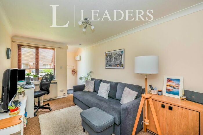 1 Bedroom Property To Rent In Honeywood Close, Portsmouth, PO3