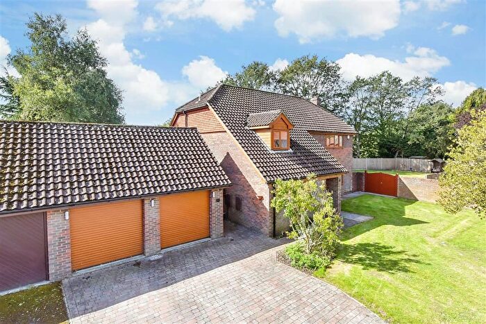 4 Bedroom Detached House For Sale In Willesborough, Ashford, Kent, TN24