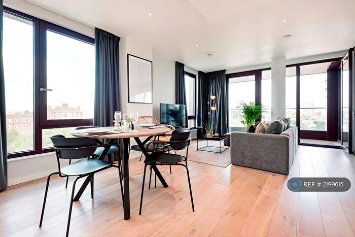 2 Bedroom Flat To Rent In Horne House, London, NW1