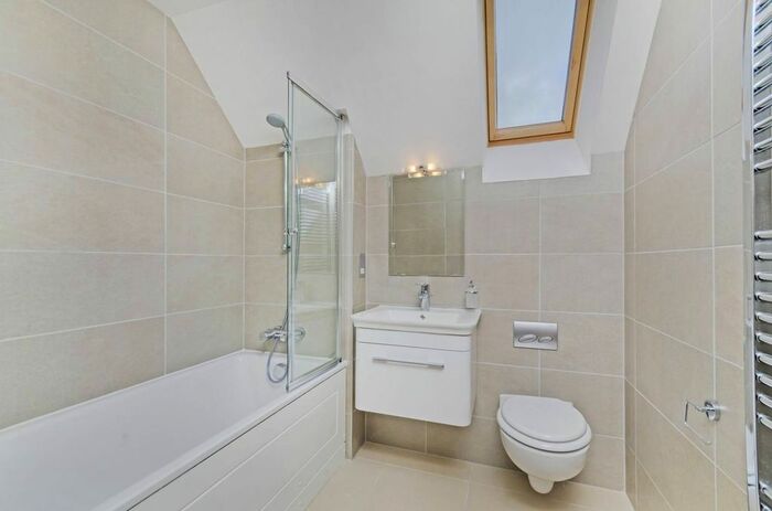 1 Bedroom Flat To Rent In Waldram Park Road, Forest Hill, London, SE23
