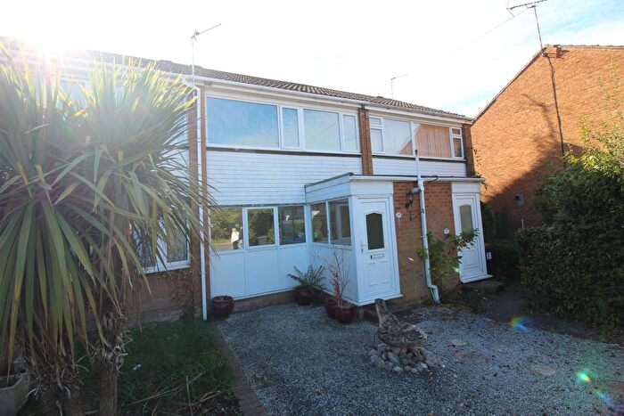 3 Bedroom Terraced House To Rent In Ashford Drive, Bedworth, Warwickshire, CV12