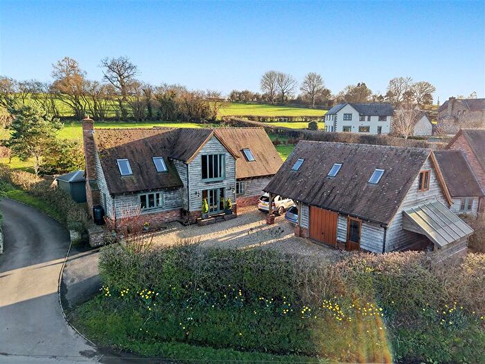 3 Bedroom Detached House For Sale In Ffynnon Gynydd, Hereford, HR3