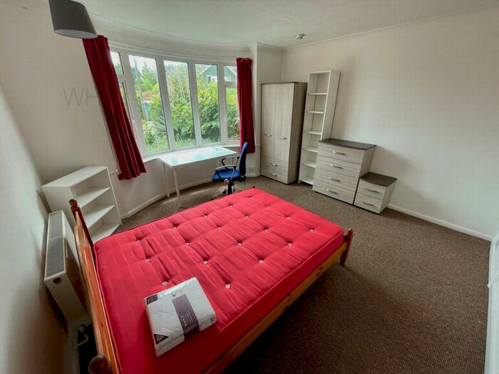 6 Bedroom House To Rent In Hillside Avenue, Canterbury, CT2