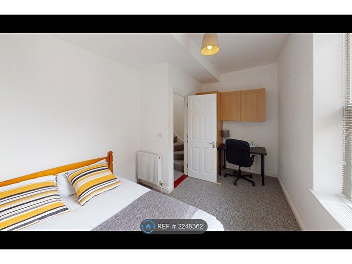 9 Bedroom Terraced House To Rent In Fraser Road, Southsea, PO5