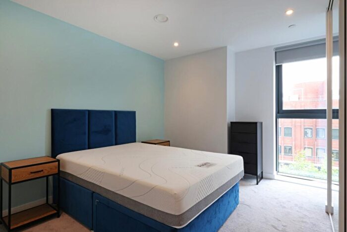 1 Bedroom Flat To Rent In Castle Street, Bristol, BS2