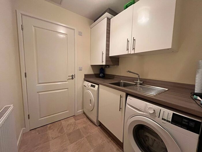 3 Bedroom Terraced House For Sale In Meadowsweet Lane, Paignton, TQ4