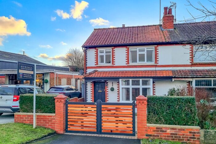 3 Bedroom Semi-Detached House To Rent In Station Road, Pannal, HG3