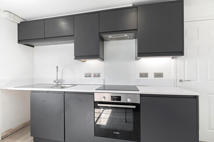 1 Bedroom Apartment To Rent In St Pauls Street South, Cheltenham, GL50