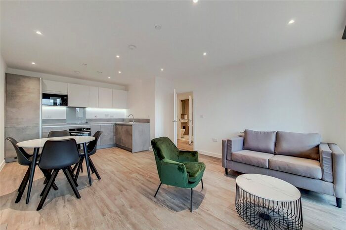 1 Bedroom Flat To Rent In Fresh Wharf Road, Barking, Essex, IG11