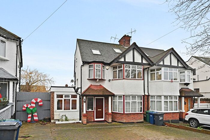 5 Bedroom Semi Detached House For Sale In Tithe Walk, Mill Hill, NW7