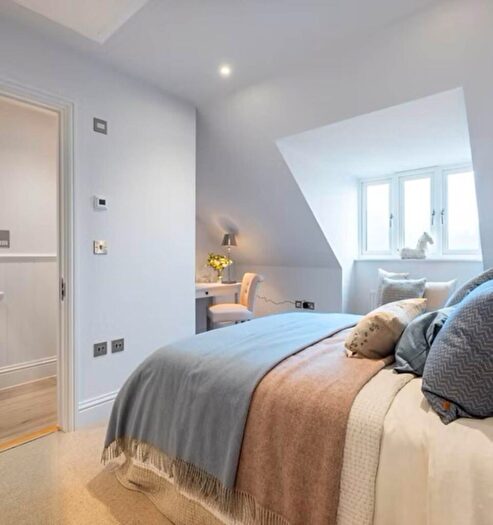 4 Bedroom Town House To Rent In Baltonsborough, BA6