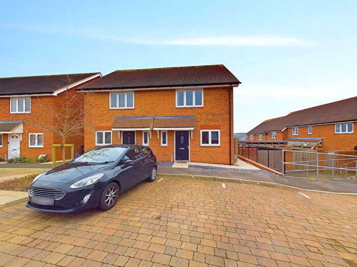 2 Bedroom Semi-Detached House For Sale In Swallows Rise, Portslade, BN41