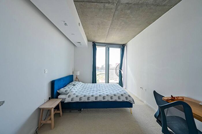 1 Bedroom Flat To Rent In Tidal Basin Road, Royal Docks, London, E16