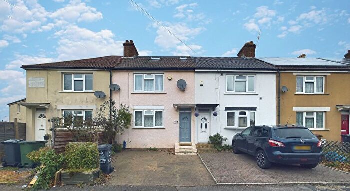 3 Bedroom Detached House To Rent In Sutton Road, Walthamstow, E17