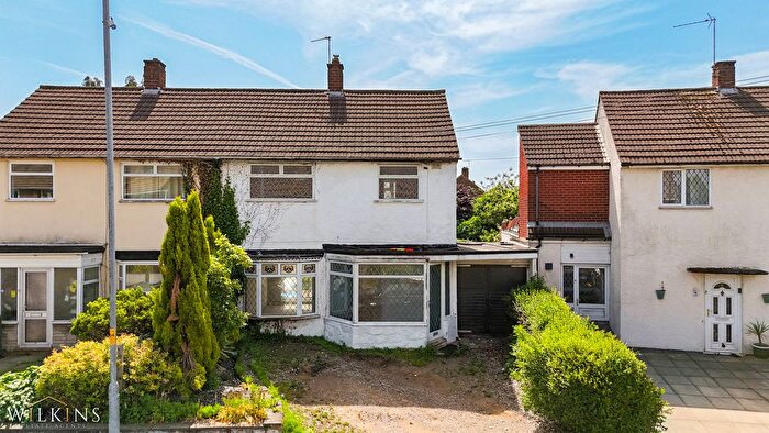 3 Bedroom Semi Detached House For Sale In Montgomery Road, Walsall, West Midlands, WS2
