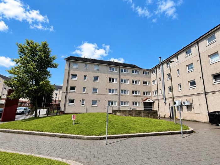 2 Bedroom Flat To Rent In Edinbeg Place, Glasgow, G42