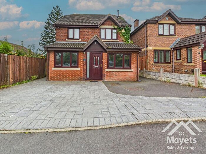 5 Bedroom Detached House To Rent In Royal Oak Avenue, Blackburn. Lancs., BB1
