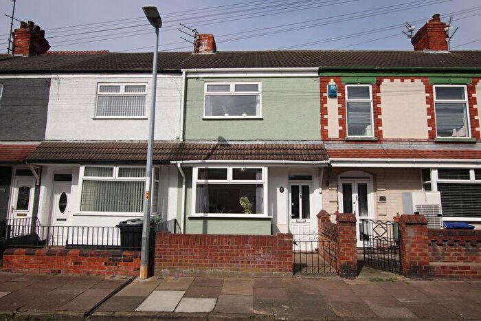 2 Bedroom Terraced House For Sale In Cooper Road, Grimsby, DN32