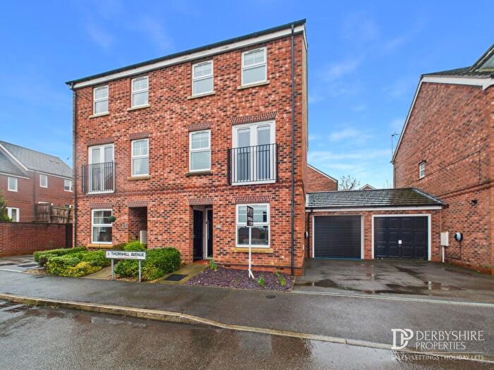 4 Bedroom Town House For Sale In Thornhill Avenue, Belper, DE56