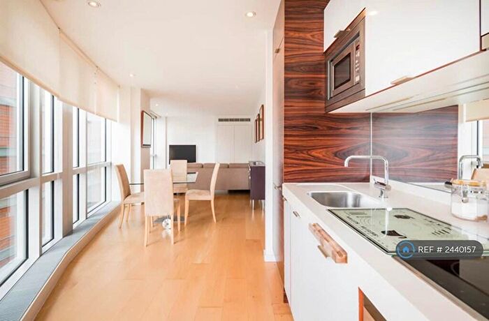 1 Bedroom Flat To Rent In Ontario Tower, London, E14