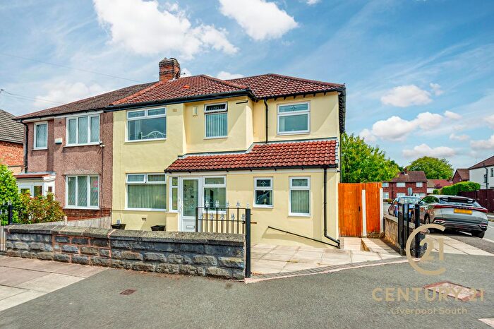 4 Bedroom Semi-Detached House For Sale In North Linkside Road, Woolton, Liverpool, L25