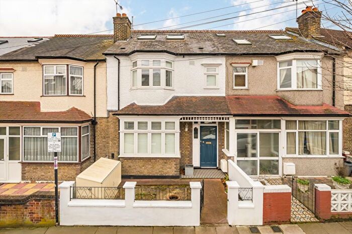 4 Bedroom Property For Sale In Avoca Road, Tooting, SW17