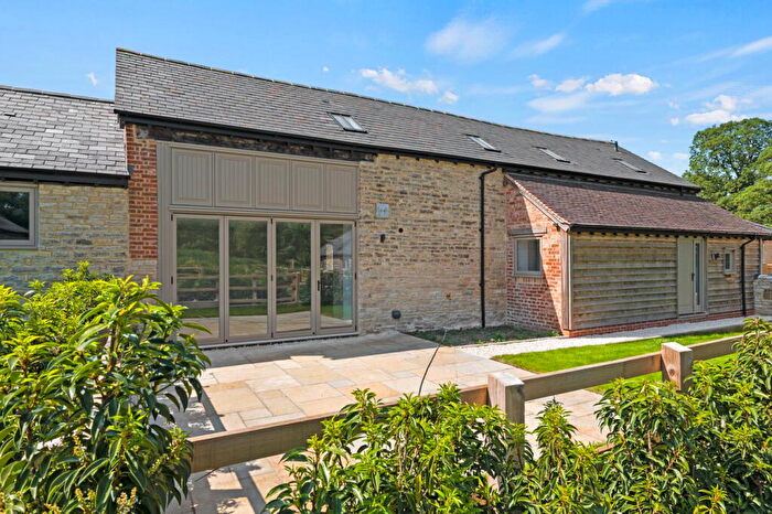 4 Bedroom Barn For Sale In Curacy Farm, Old School Lane, Lighthorne, Warwickshire, CV35