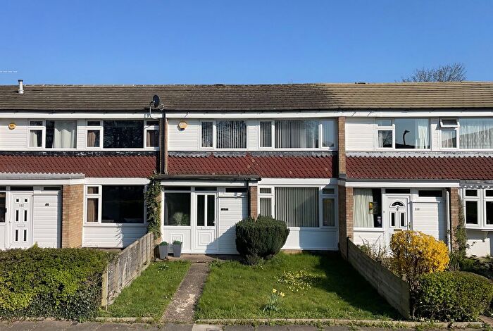 3 Bedroom Terraced House For Sale In Crawley Drive, Hemel Hempstead, HP2