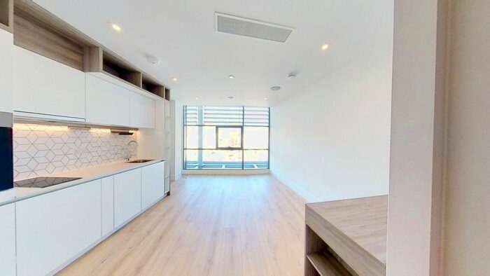 Studio To Rent In Station Road, Addlestone, KT15